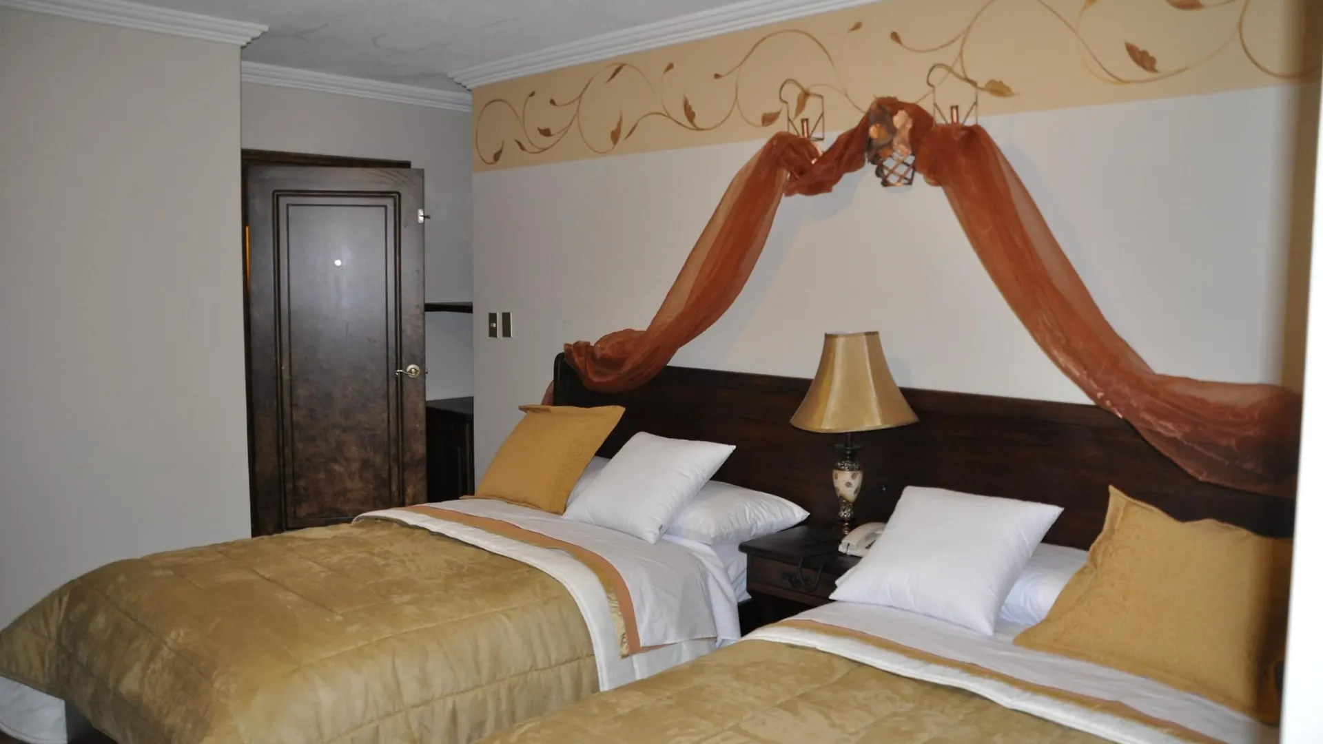 Hotel Morenica Del Rosario Cuenca